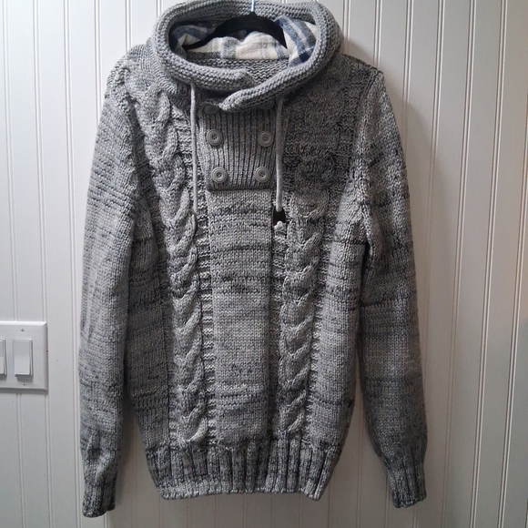 Leif Nelson Other - Men's Gray Cable Knit Sweater with Button Detail